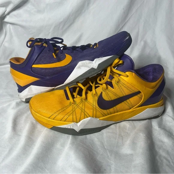 Size 15 Kobe 7 “Yin and Yang” Buy Nike Zoom Kobe 7 System  main image 2